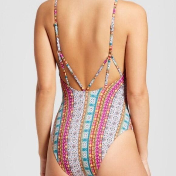 Xhilaration One Piece Swimsuit  - Picture 2 of 5